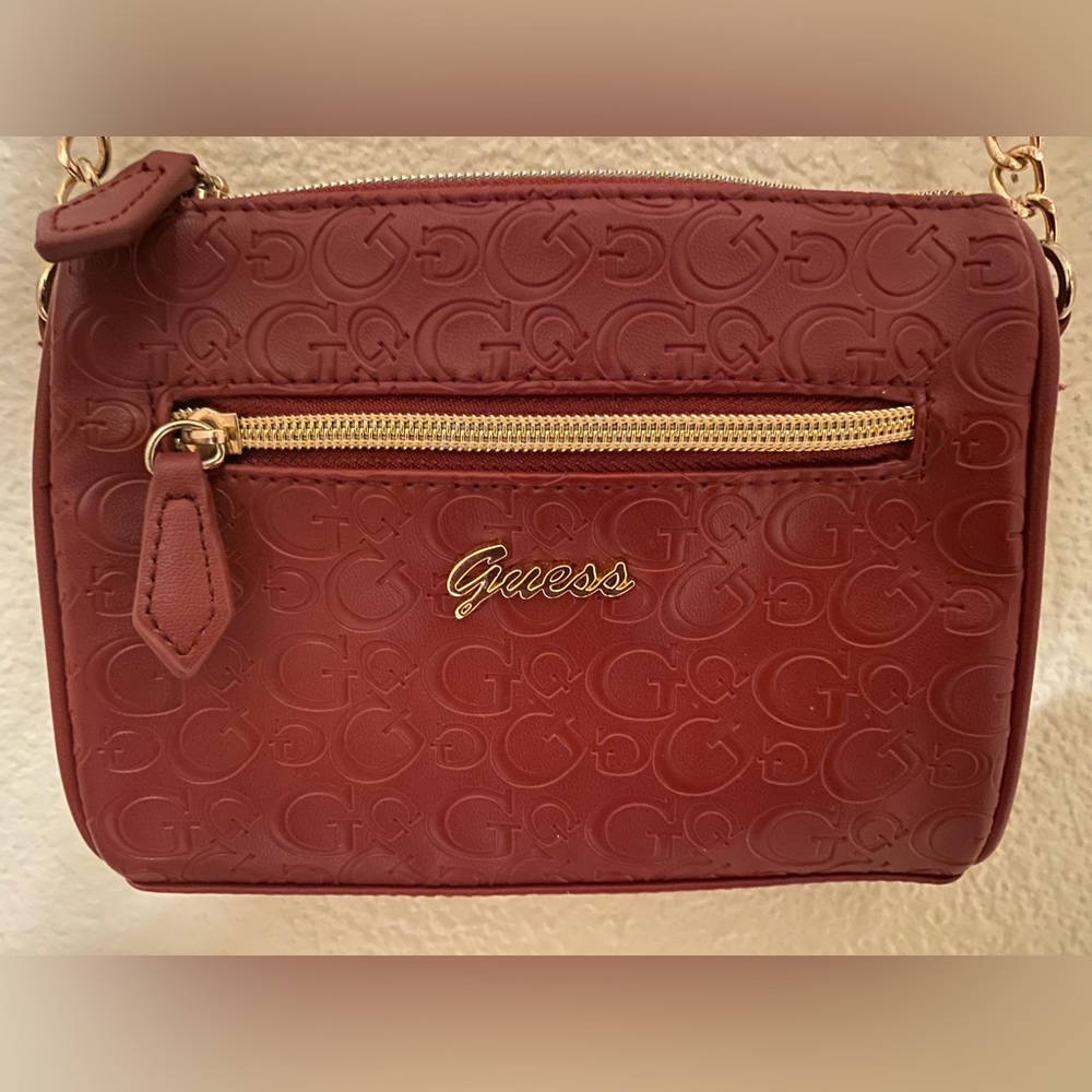 Wine red small Guess purse